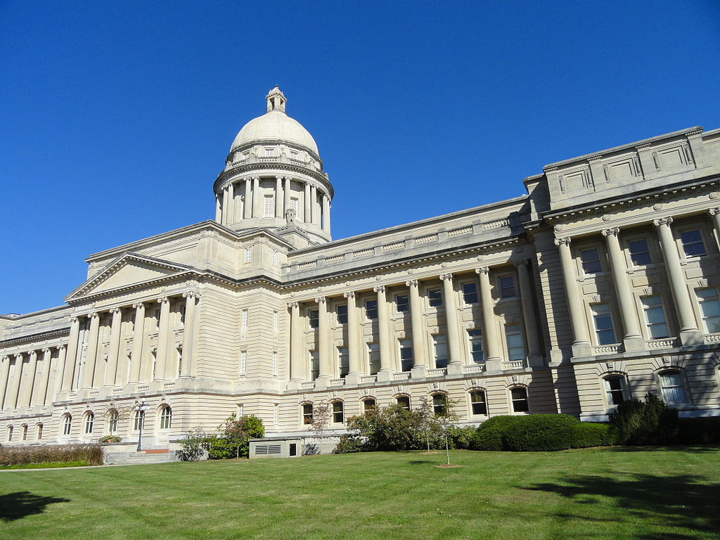 Photo of Kentucky state capitol.